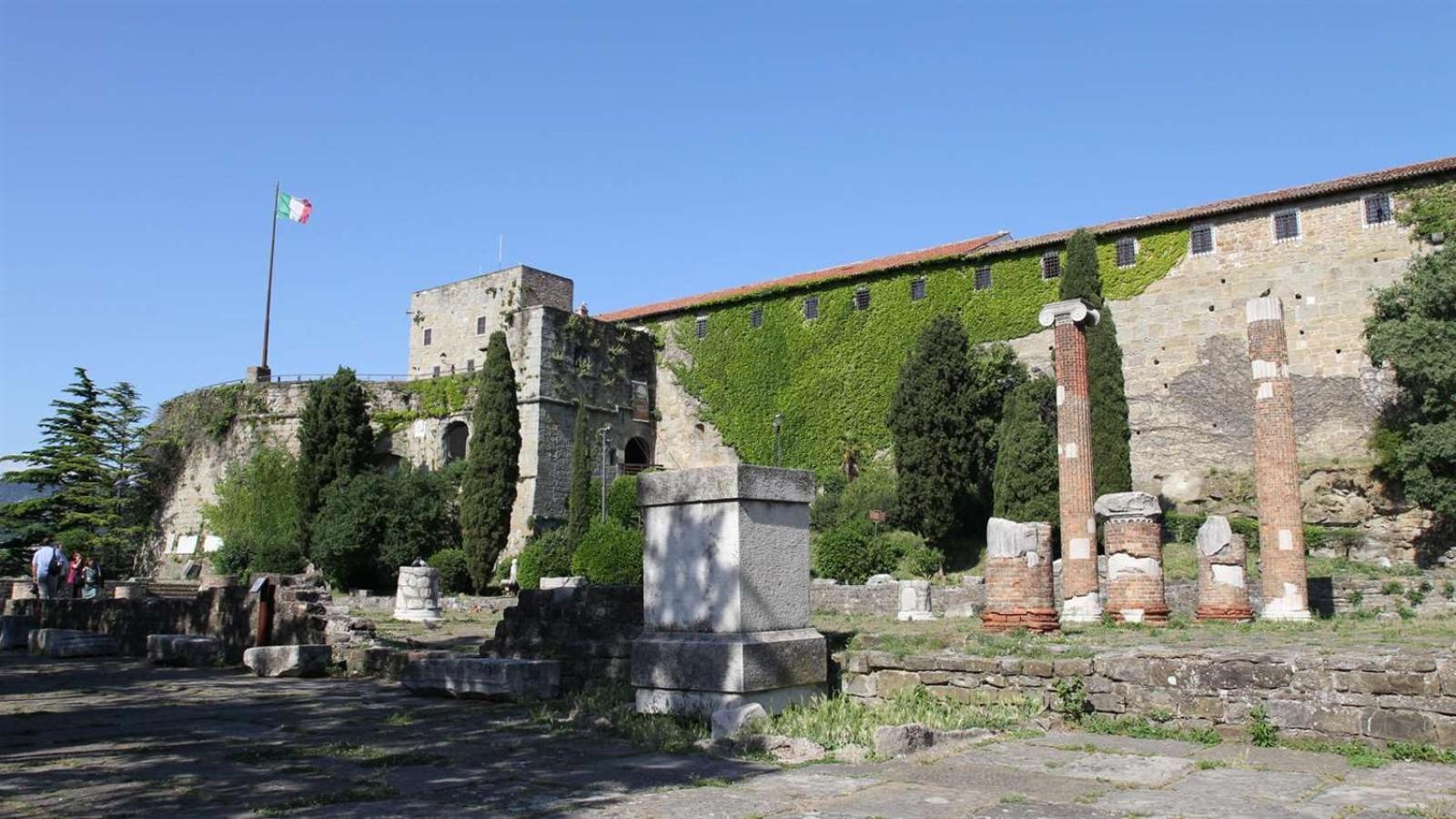 טריאסטה Appartamento Al Castello מראה חיצוני תמונה